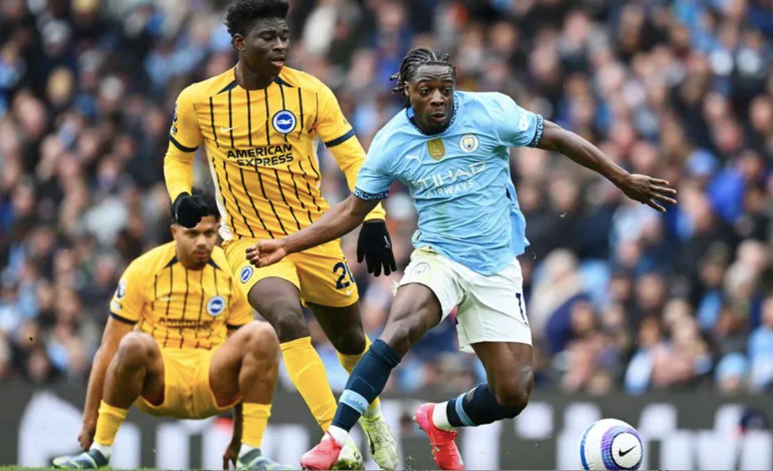 曼城前锋斯特林破门建功，助球队客场逼平布莱顿